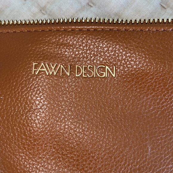 Fawn Design Brown pebbled leather Changing Clutch with changing pad - Picture 3 of 7